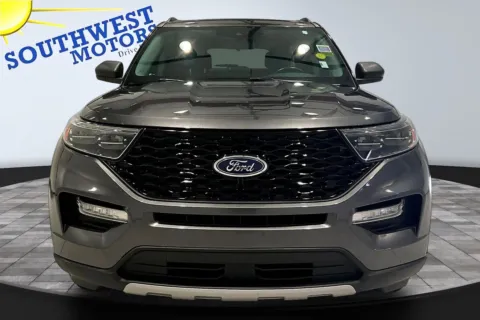 Photos of 2020 Ford Explorer XLT for sale in Pueblo, CO at Southwest Motors