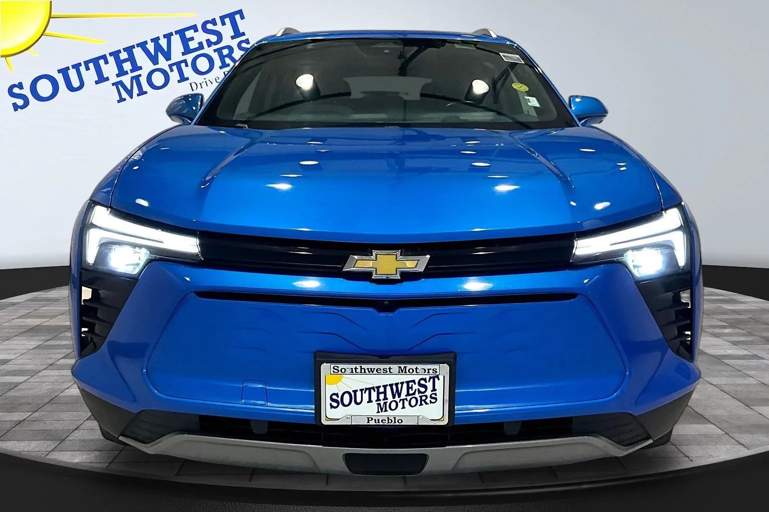 Chevrolet Blazer photo 2