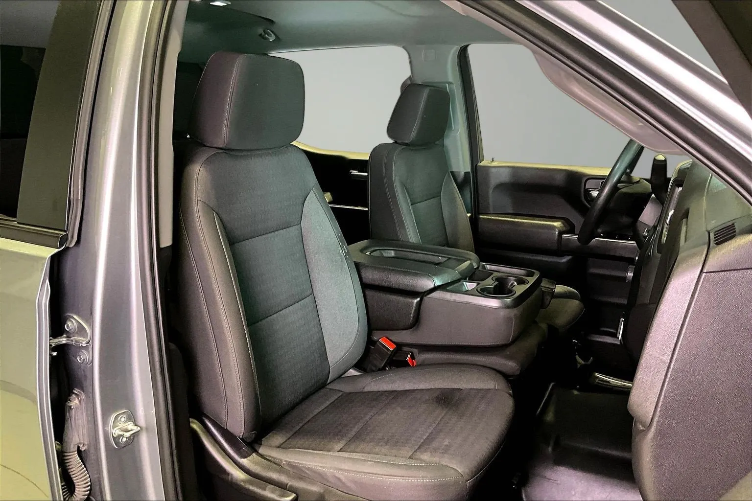 Chevrolet Silverado photo 30