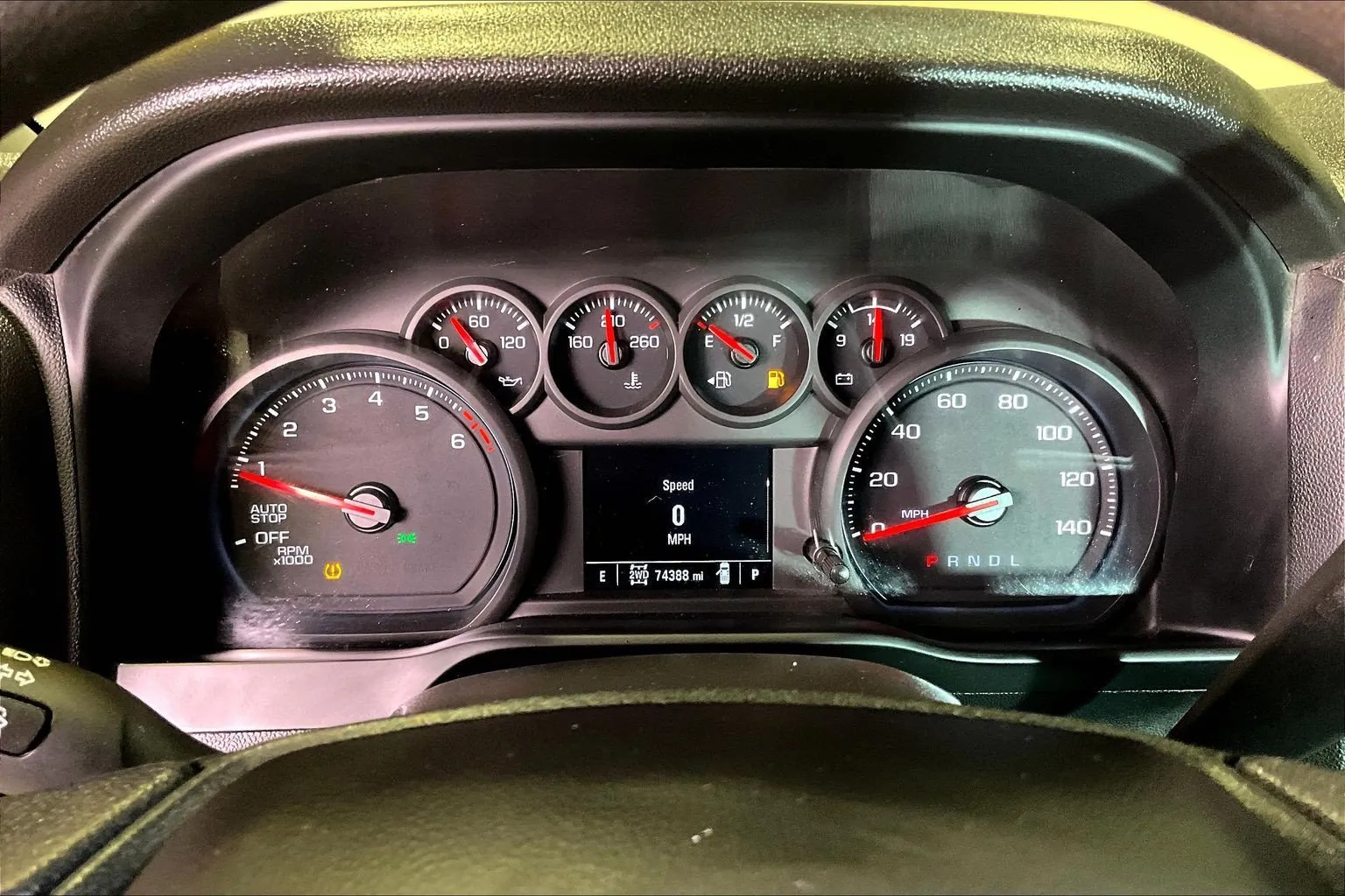 Chevrolet Silverado photo 14