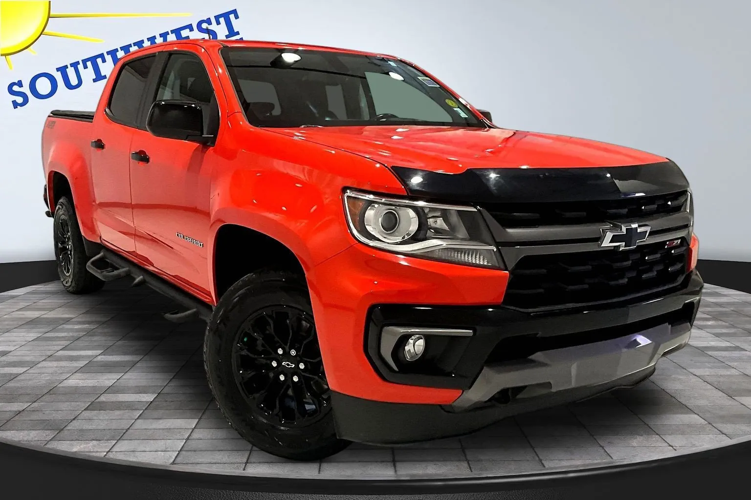 Chevrolet Colorado photo 3