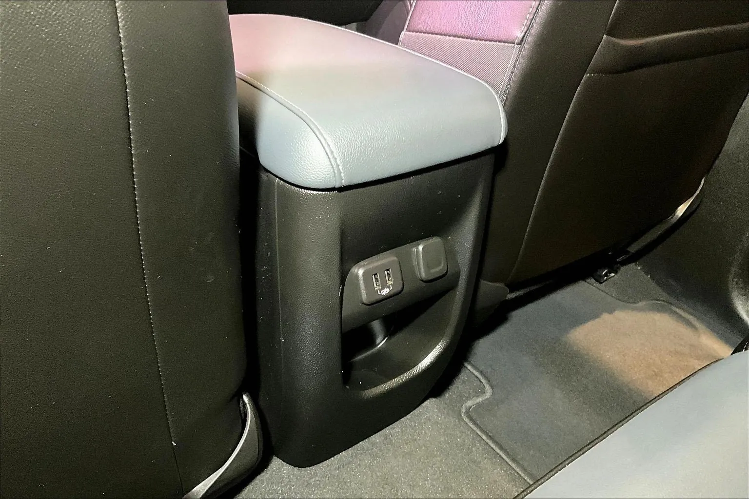 Chevrolet Colorado photo 12