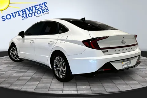 More photos of 2021 Hyundai Sonata SEL at Southwest Motors, CO