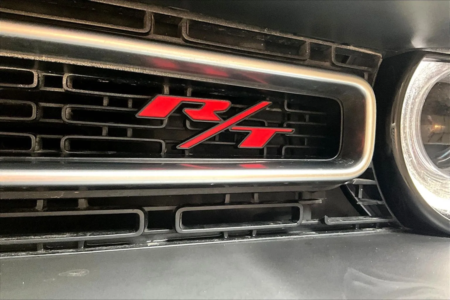 Dodge Challenger photo 24