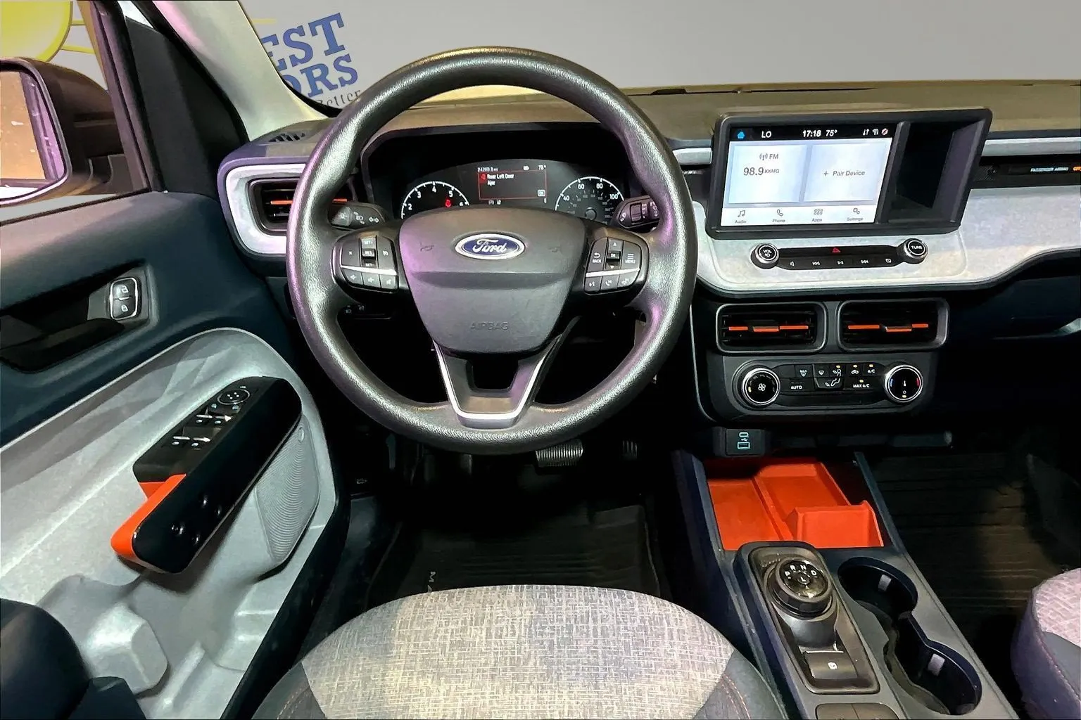 Ford Maverick photo 10