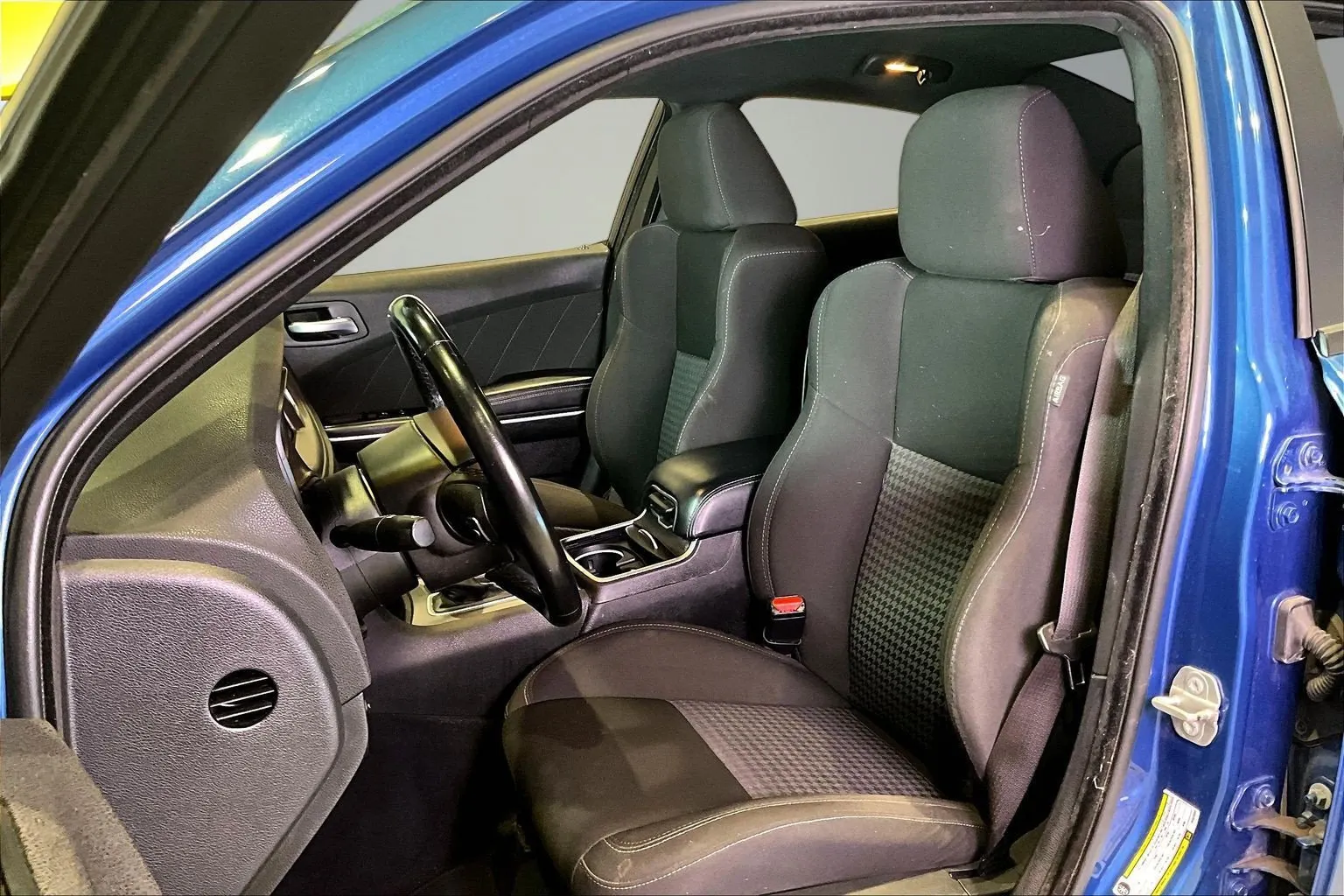 Dodge Charger photo 21