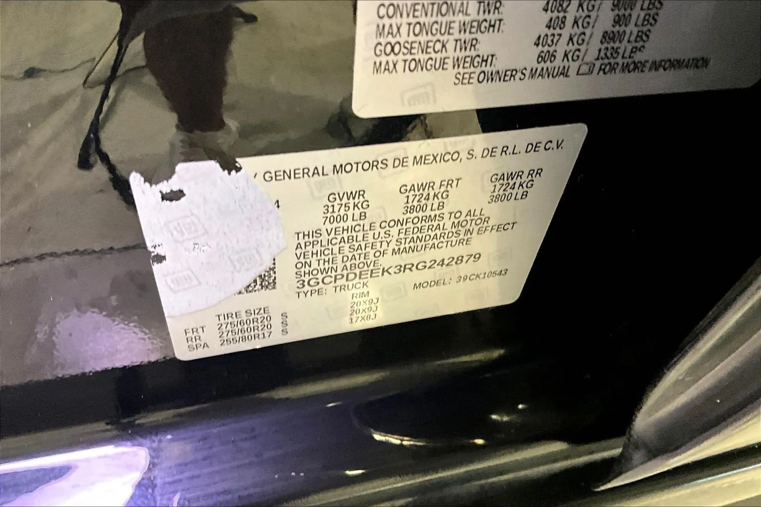Chevrolet Silverado photo 21