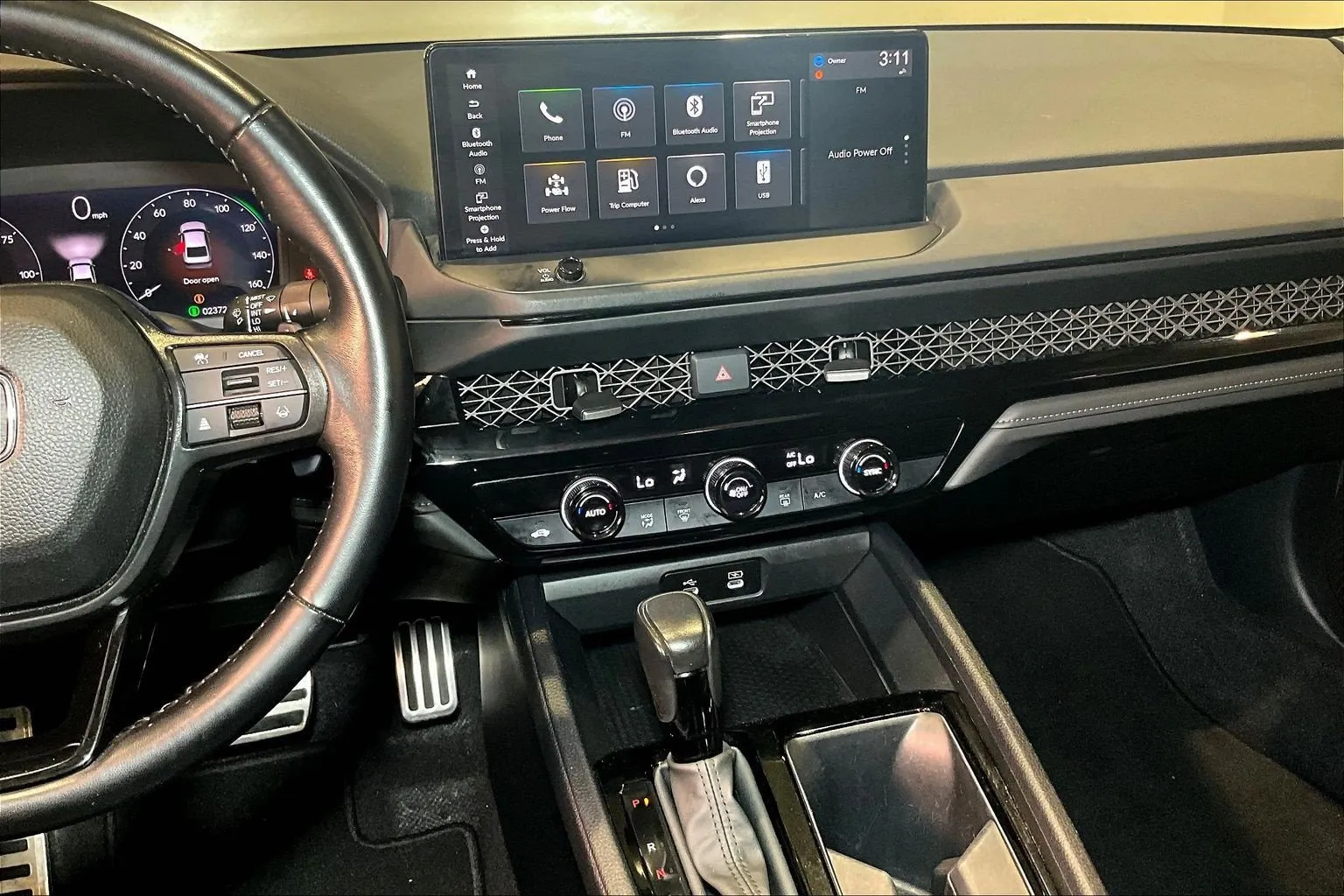 Honda Accord photo 10