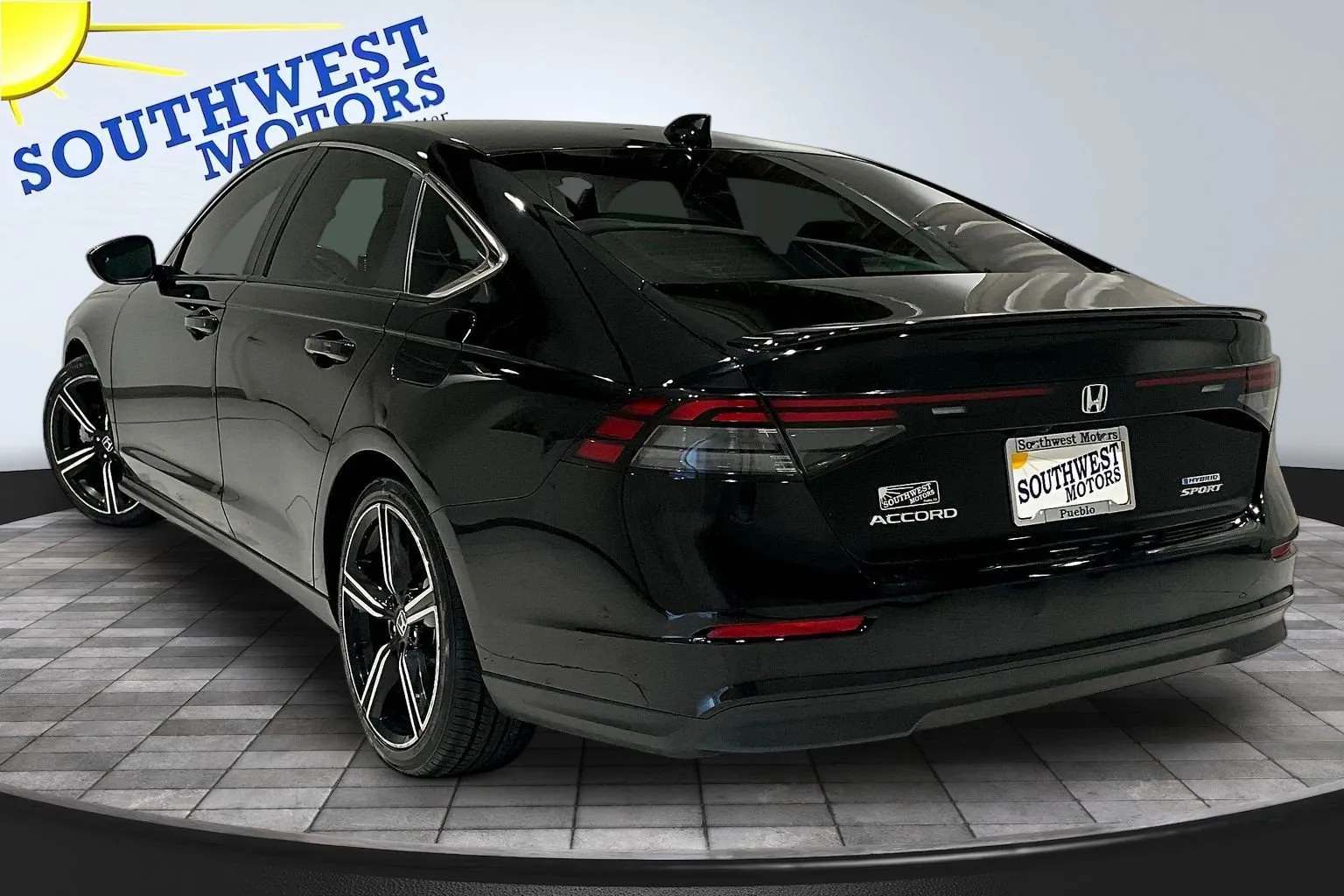 Honda Accord photo 5