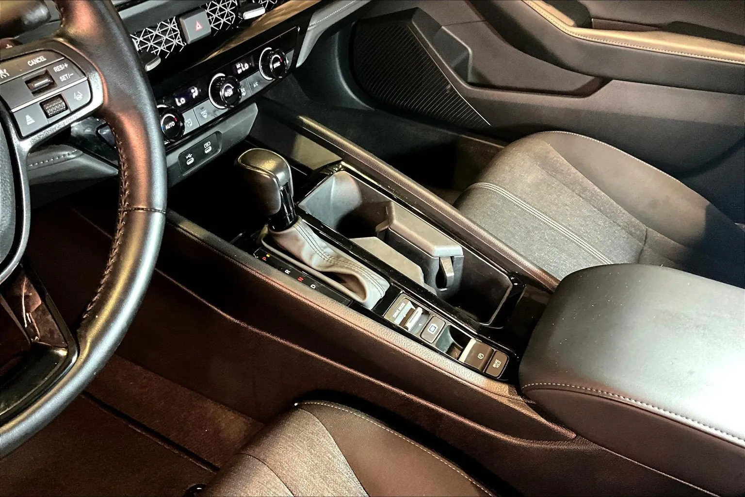 Honda Accord photo 18