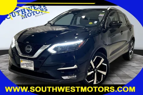 Black 2022 Nissan Rogue Sport SL for sale in Pueblo, CO