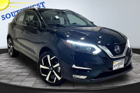 Another view of 2022 Nissan Rogue Sport SL for sale in Pueblo, CO at Southwest Motors