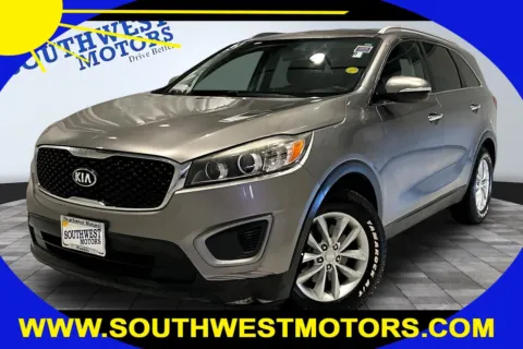 Silver 2016 Kia Sorento LX for sale in Pueblo, CO