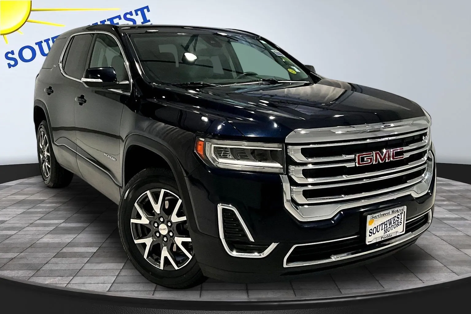 GMC Acadia photo 3