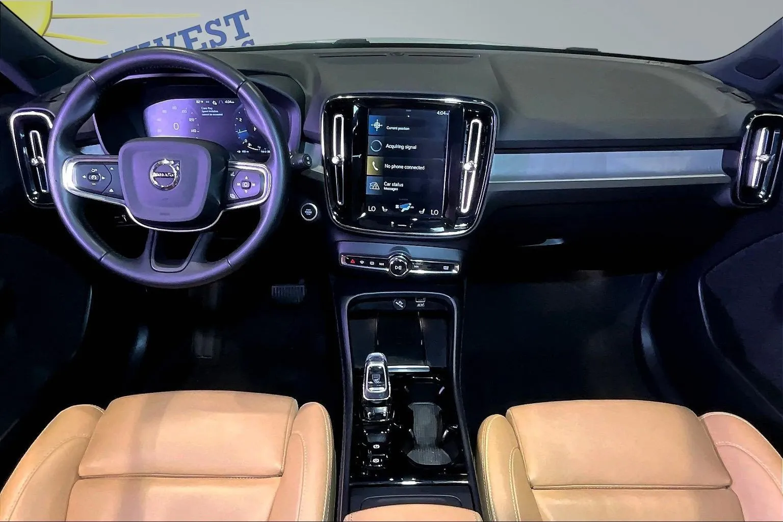 Volvo XC40 photo 8