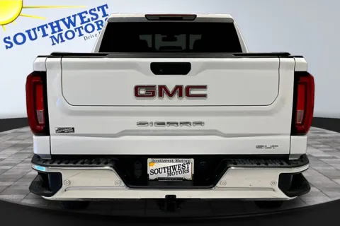 More photos of 2019 GMC Sierra 1500 SLT at Southwest Motors, CO