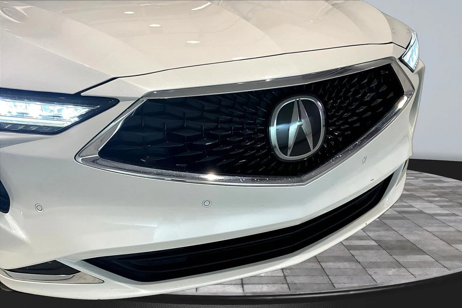 Acura MDX photo 32