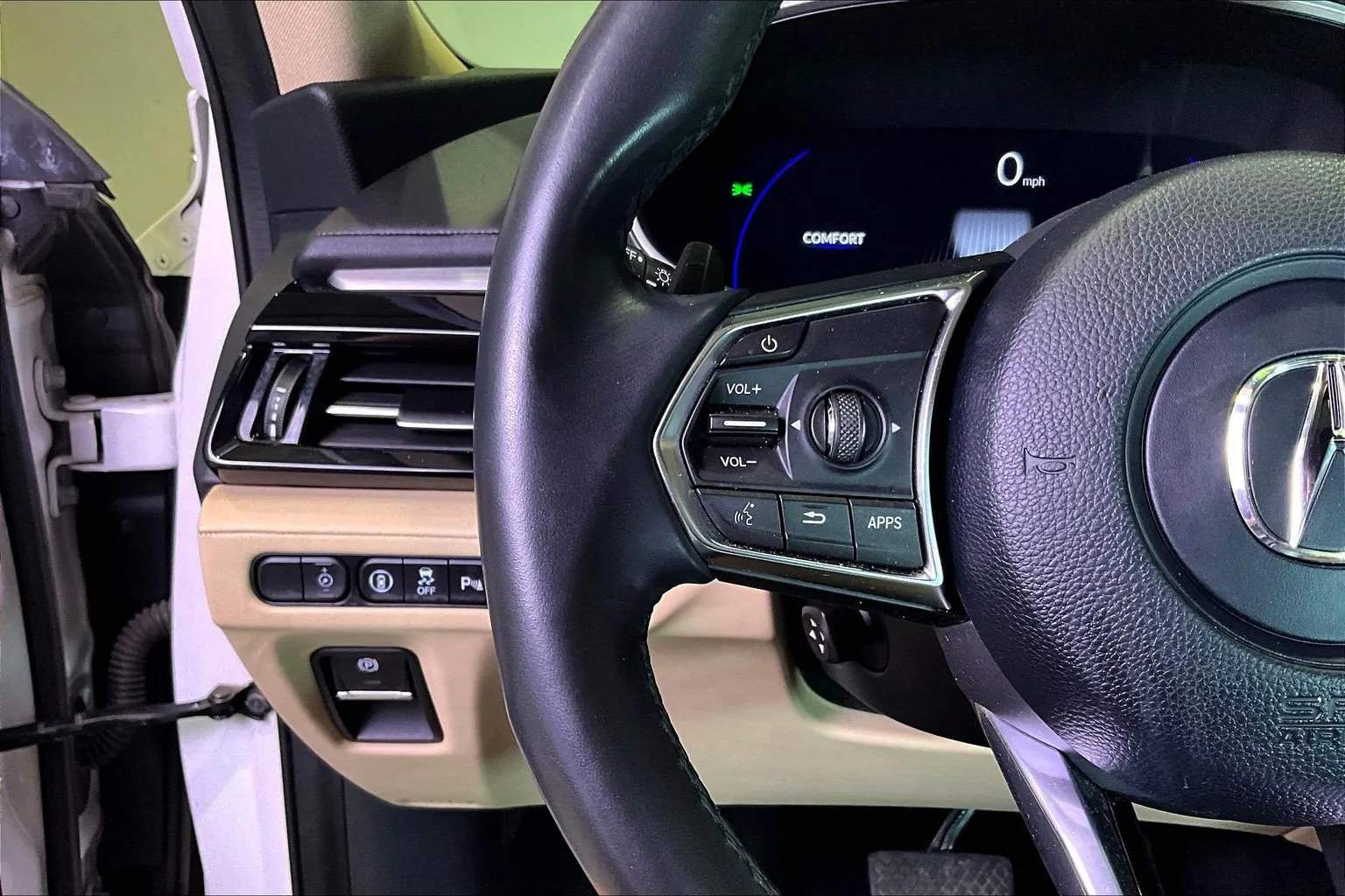 Acura MDX photo 12