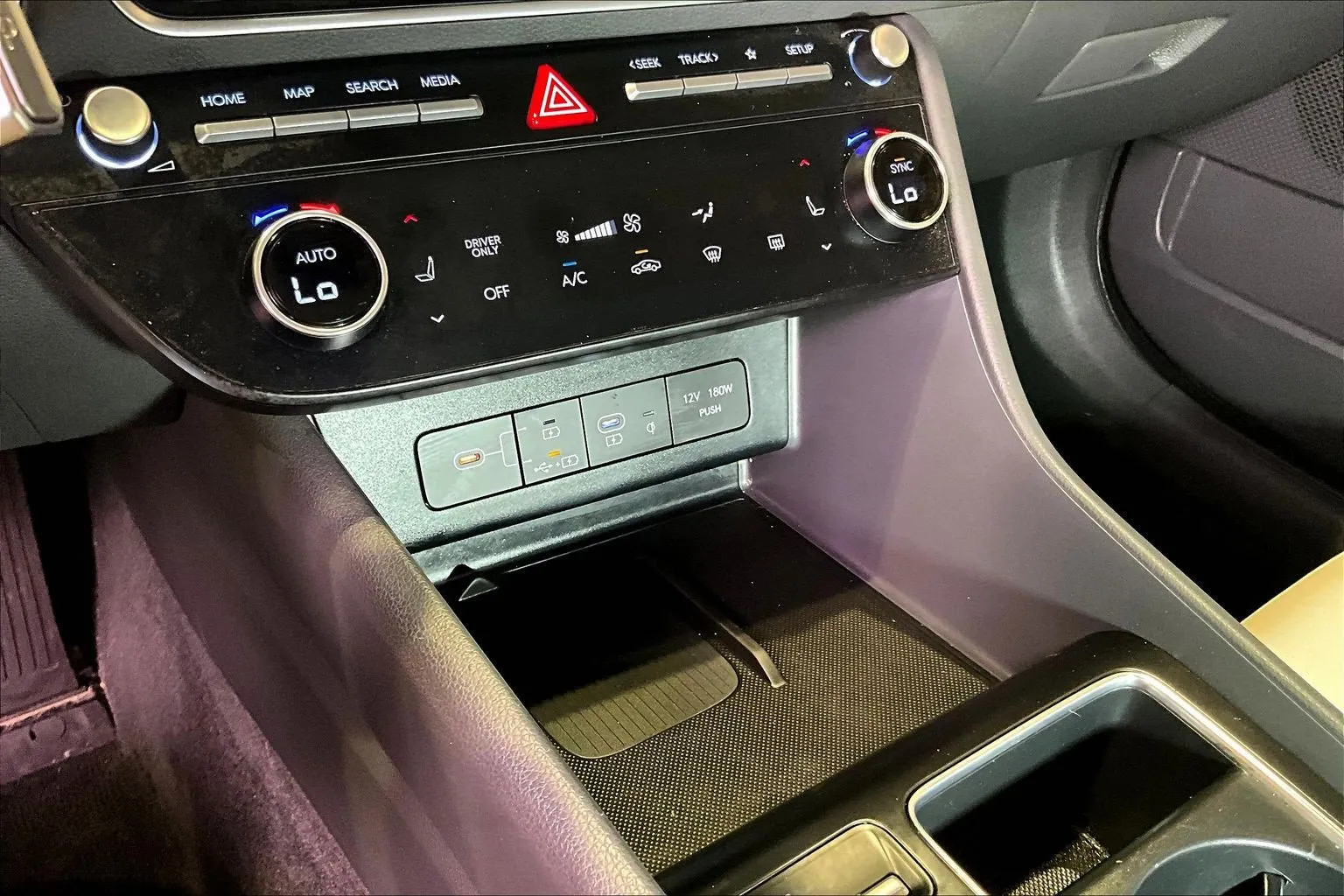 Hyundai Sonata photo 16