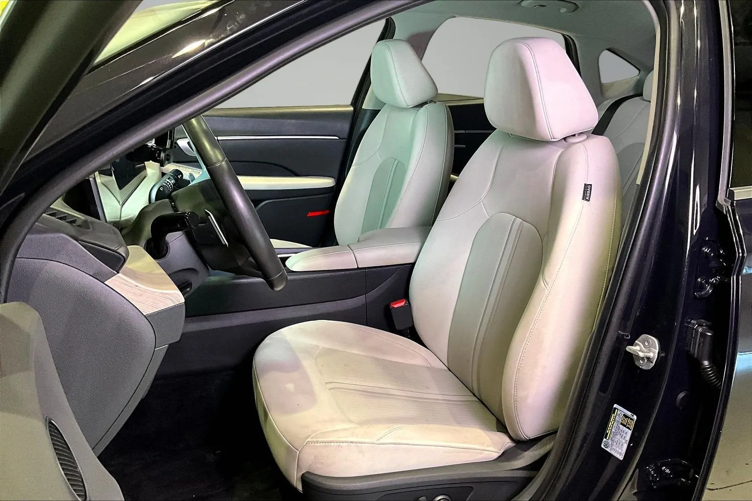 Hyundai Sonata photo 22