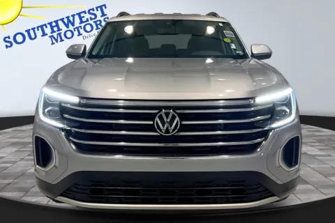 Photos of 2026 Volkswagen Atlas 2.0T SE w/Technology for sale in Pueblo, CO at Southwest Motors