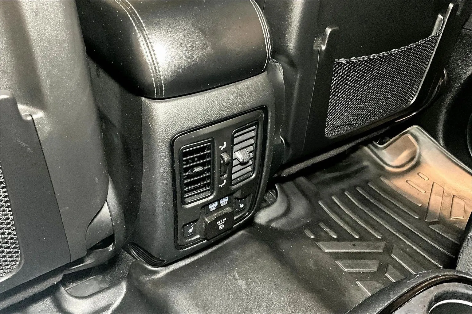 Dodge Durango photo 11