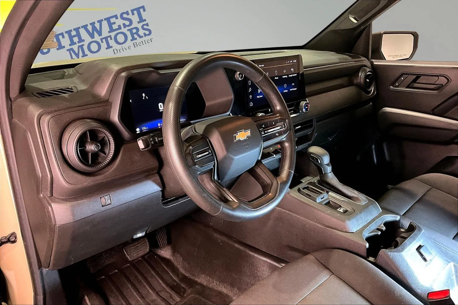 Chevrolet Colorado photo 18