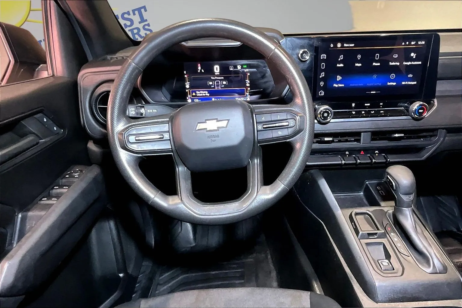 Chevrolet Colorado photo 10