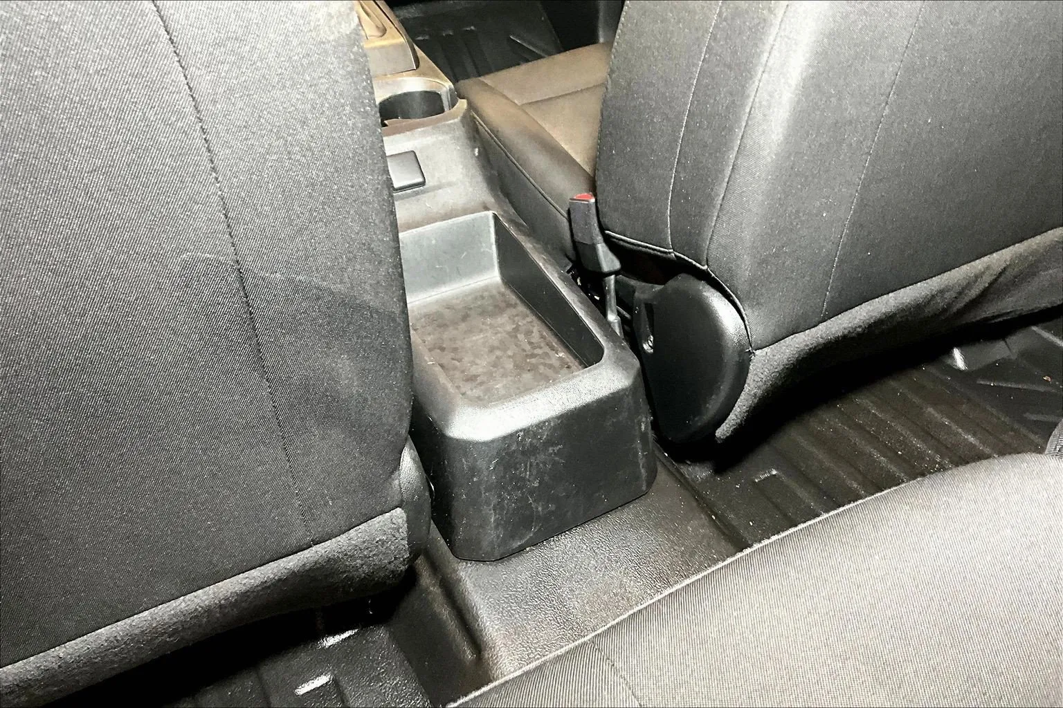 Chevrolet Colorado photo 12
