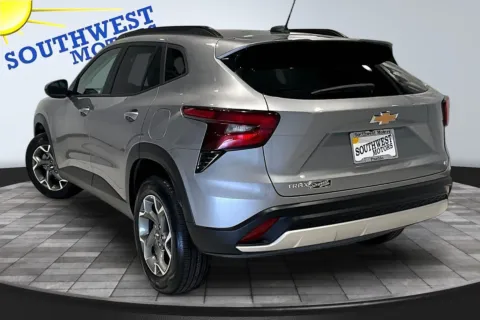 More photos of 2025 Chevrolet Trax LT at Southwest Motors, CO