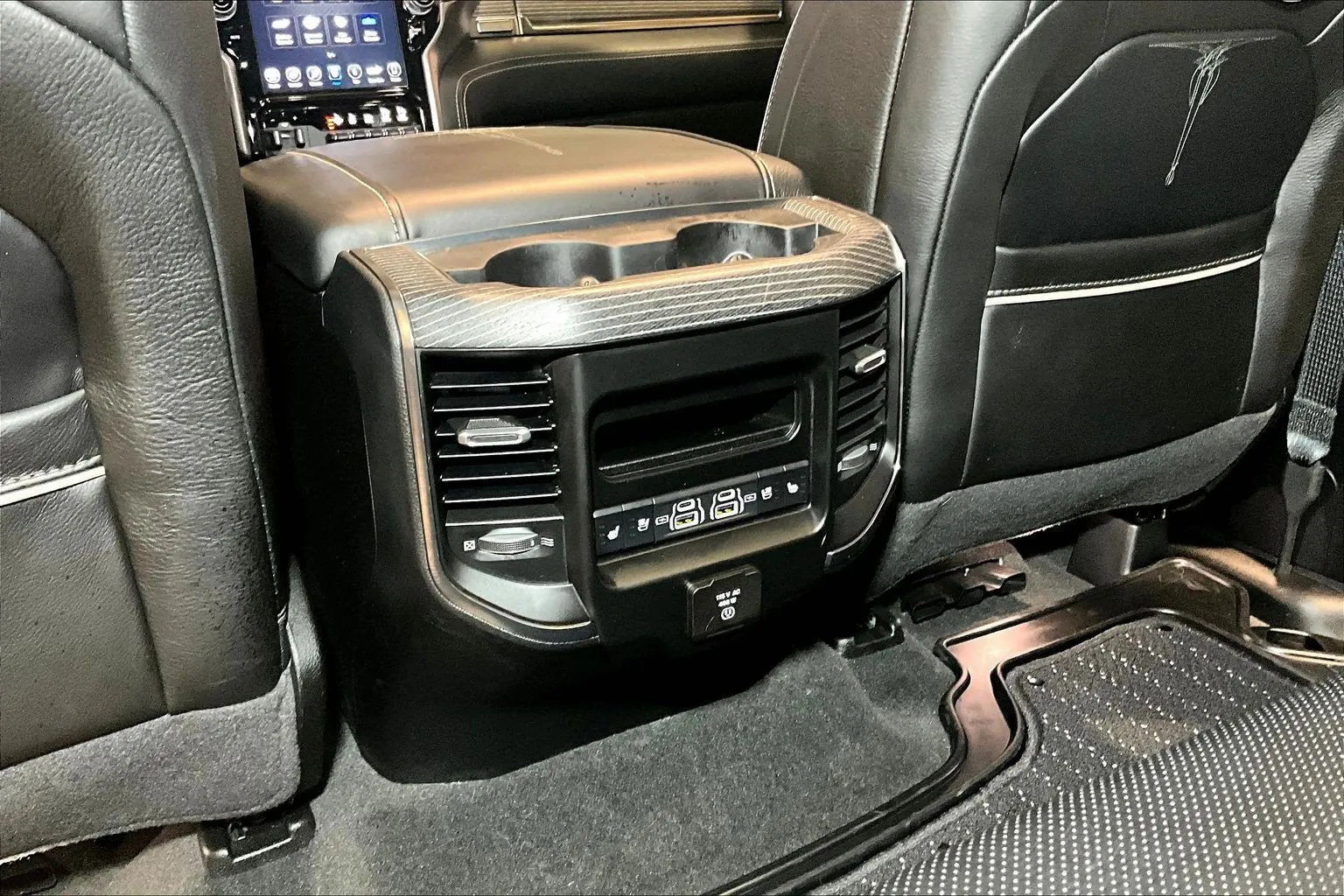 Ram 1500 photo 12