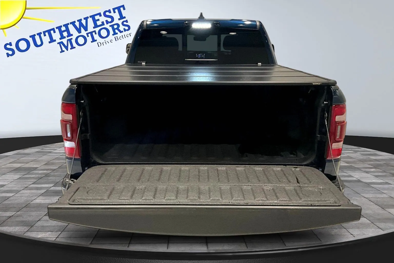 Ram 1500 photo 8