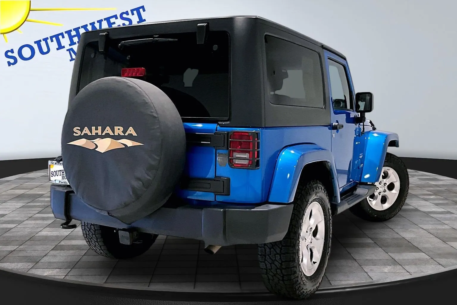 Jeep Wrangler photo 7