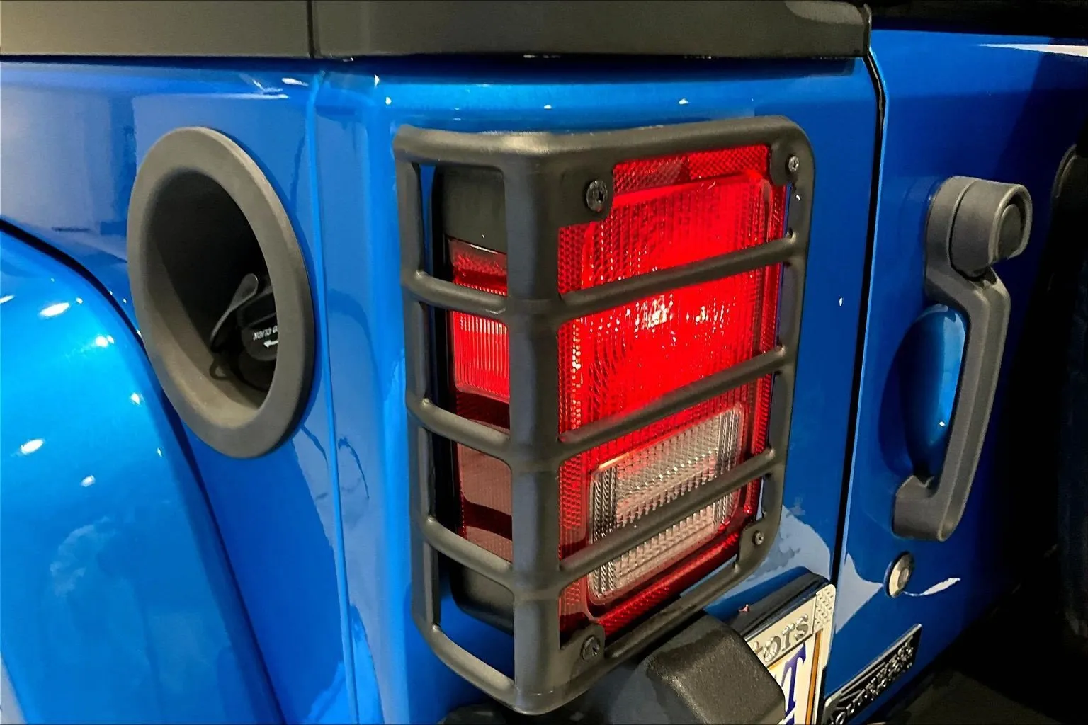 Jeep Wrangler photo 22