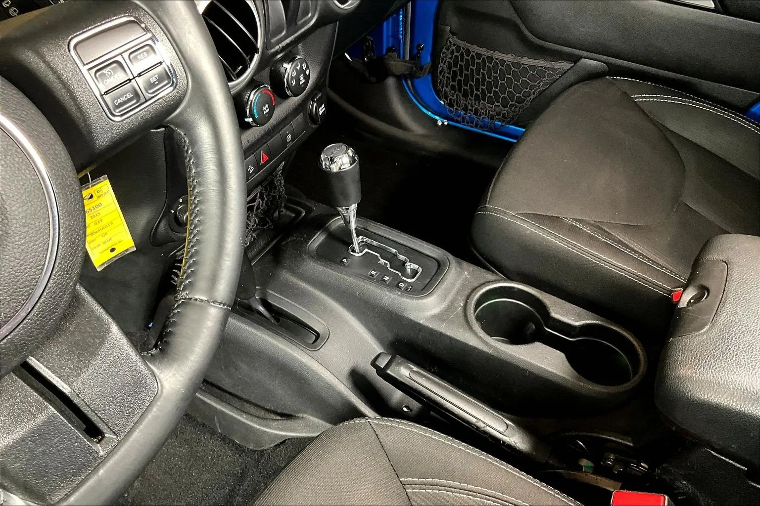 Jeep Wrangler photo 17