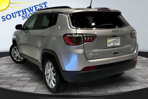 More photos of 2022 Jeep Compass Latitude Lux at Southwest Motors, CO