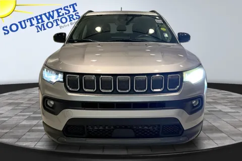 Photos of 2022 Jeep Compass Latitude Lux for sale in Pueblo, CO at Southwest Motors