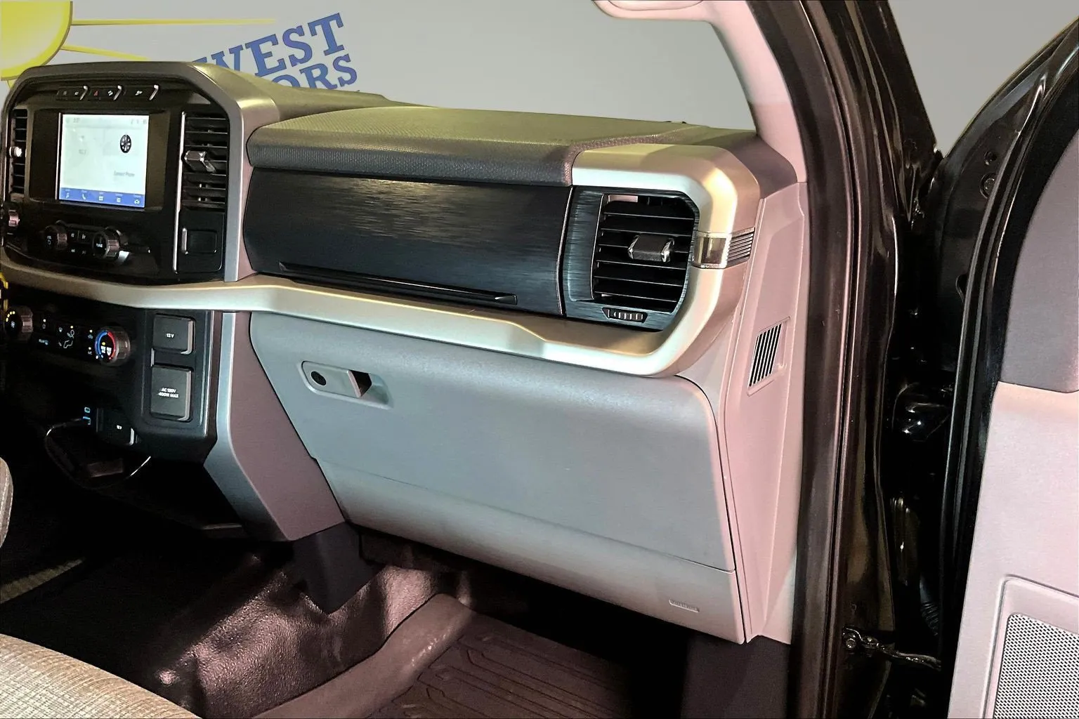 Ford F-150 photo 27