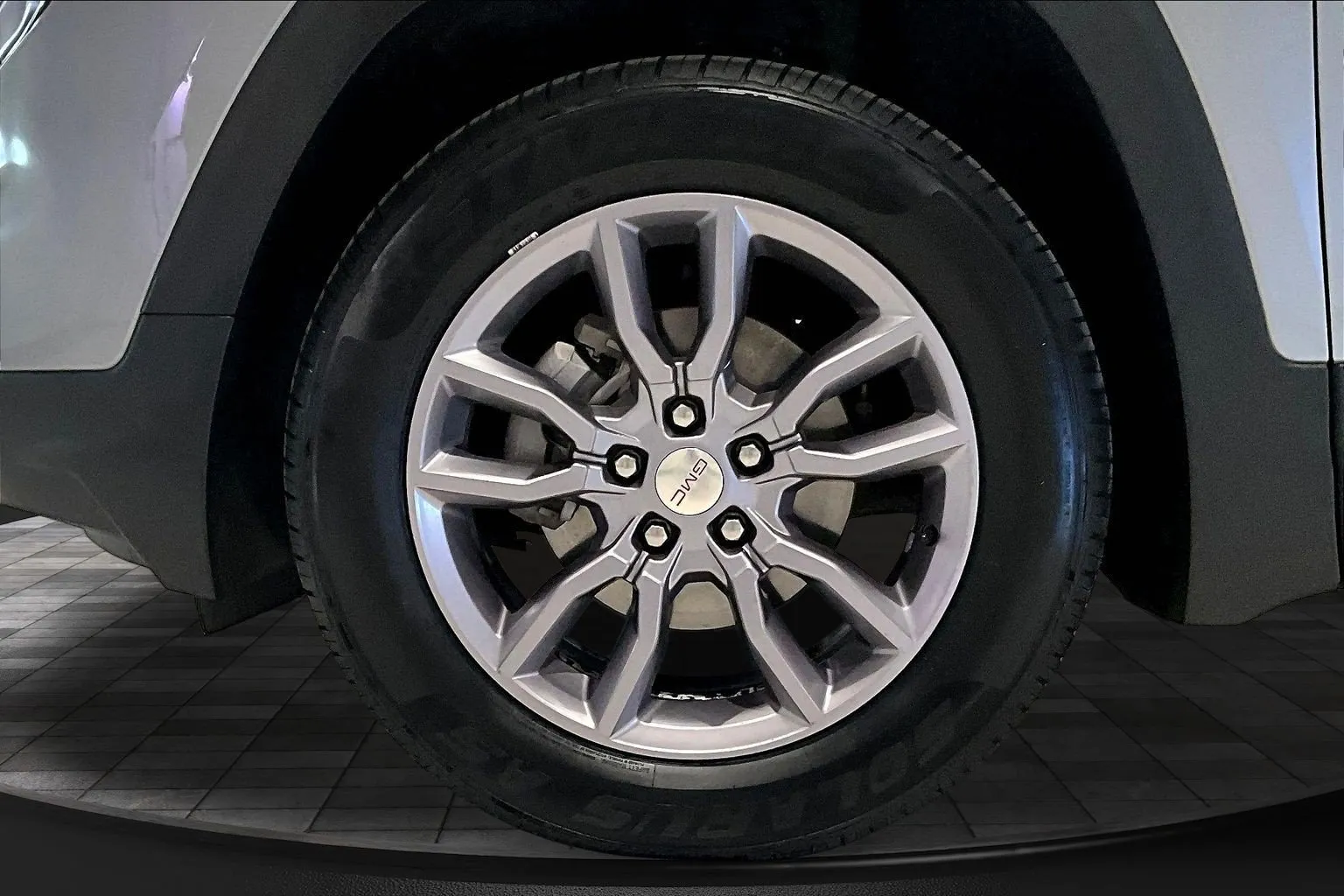 GMC Terrain photo 33