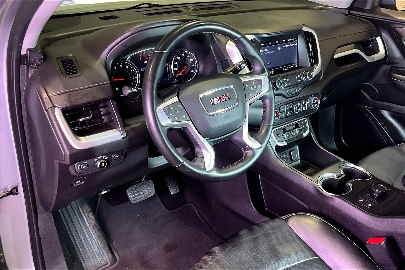 GMC Terrain photo 17
