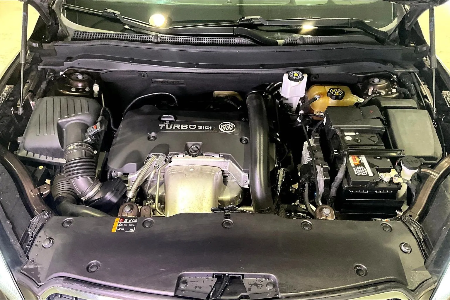 Buick Envision photo 29