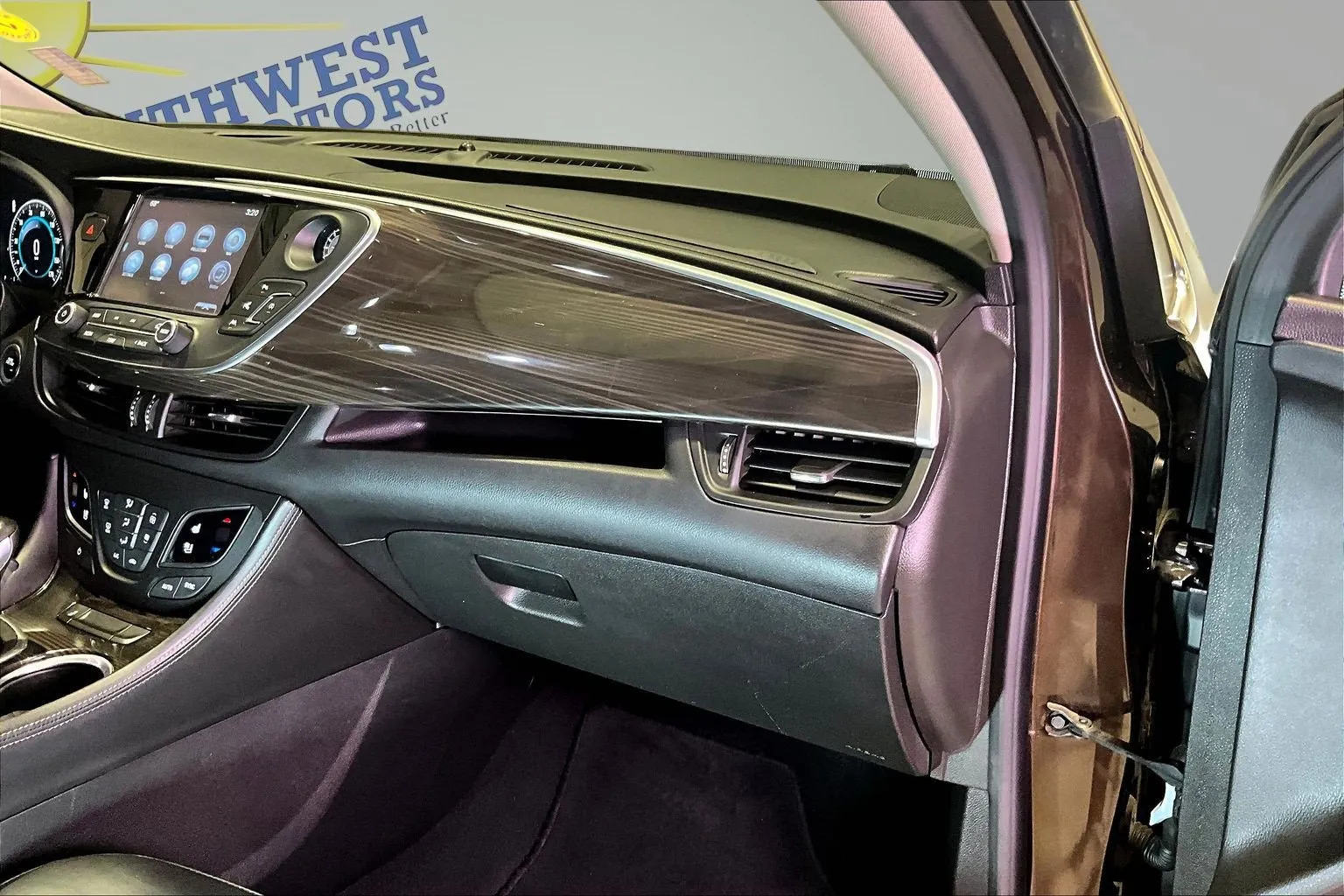 Buick Envision photo 25