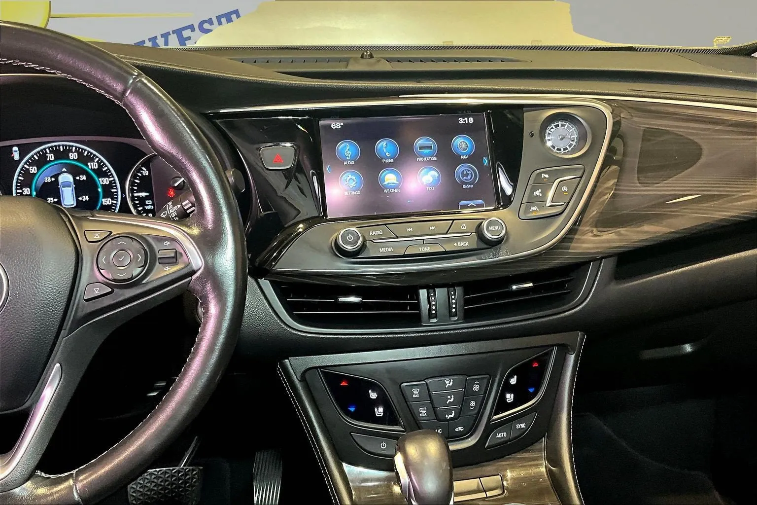 Buick Envision photo 10