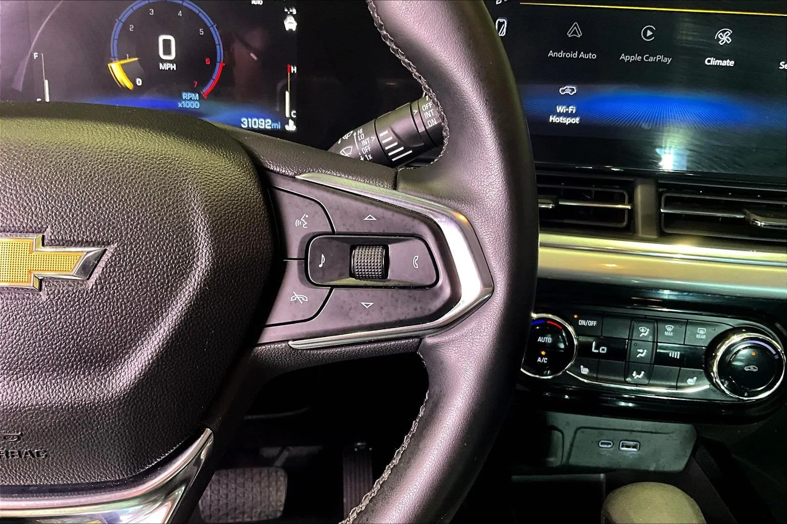 Chevrolet Trax photo 13