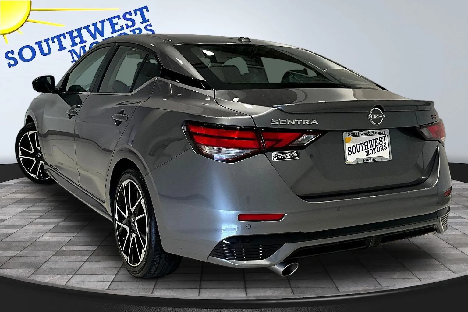 Nissan Sentra photo 5