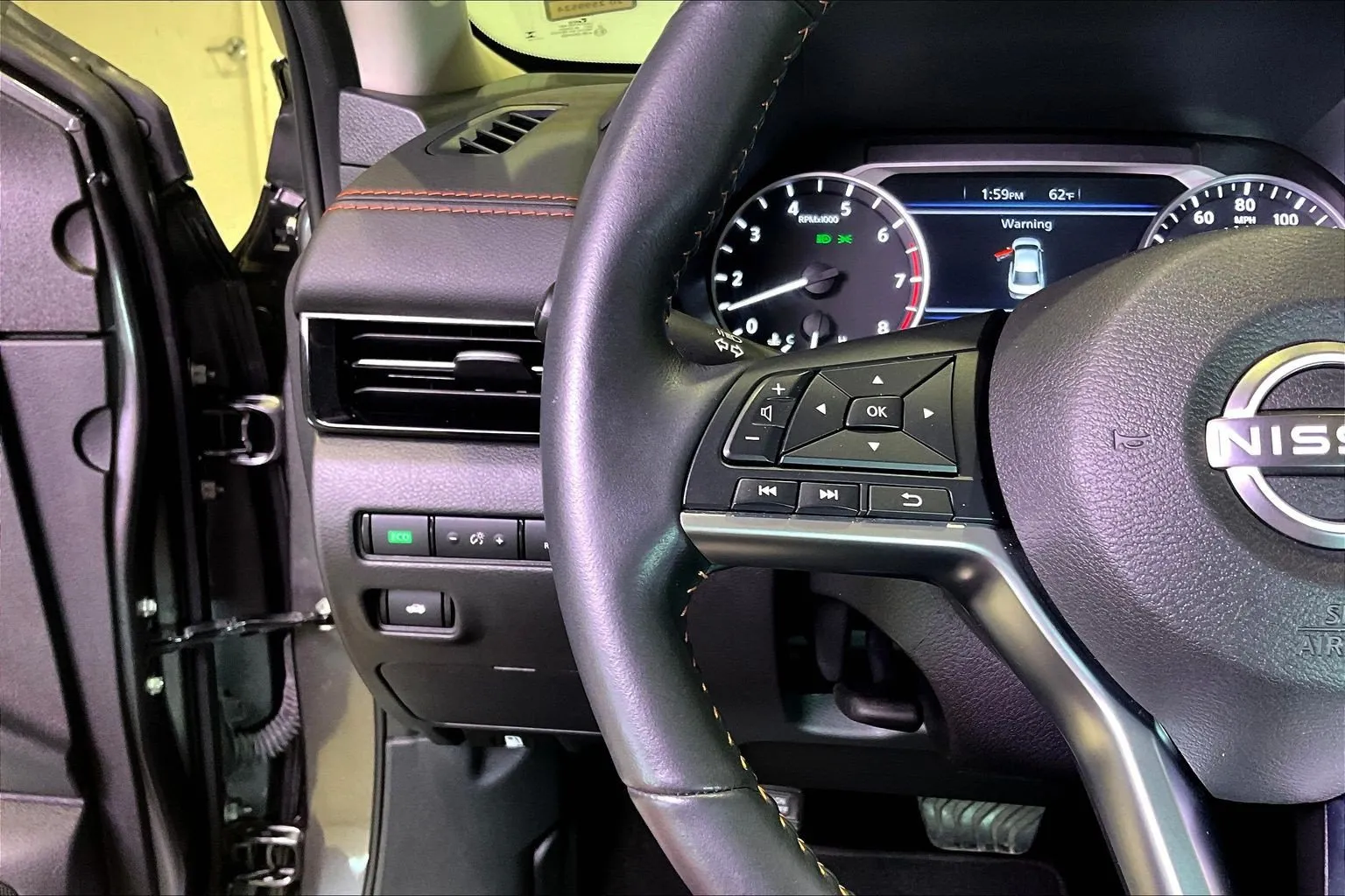 Nissan Sentra photo 12