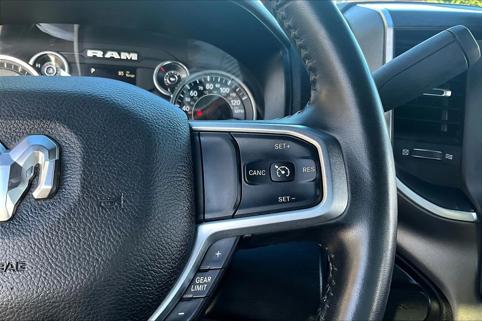 Ram 2500 photo 14