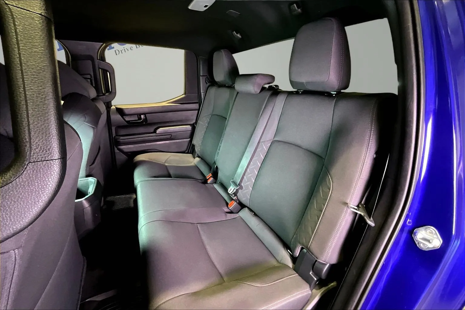 Toyota Tacoma photo 23