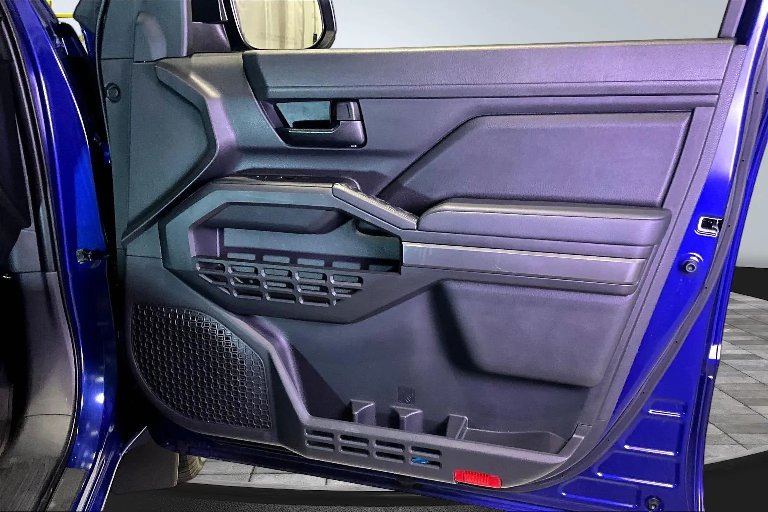 Toyota Tacoma photo 29