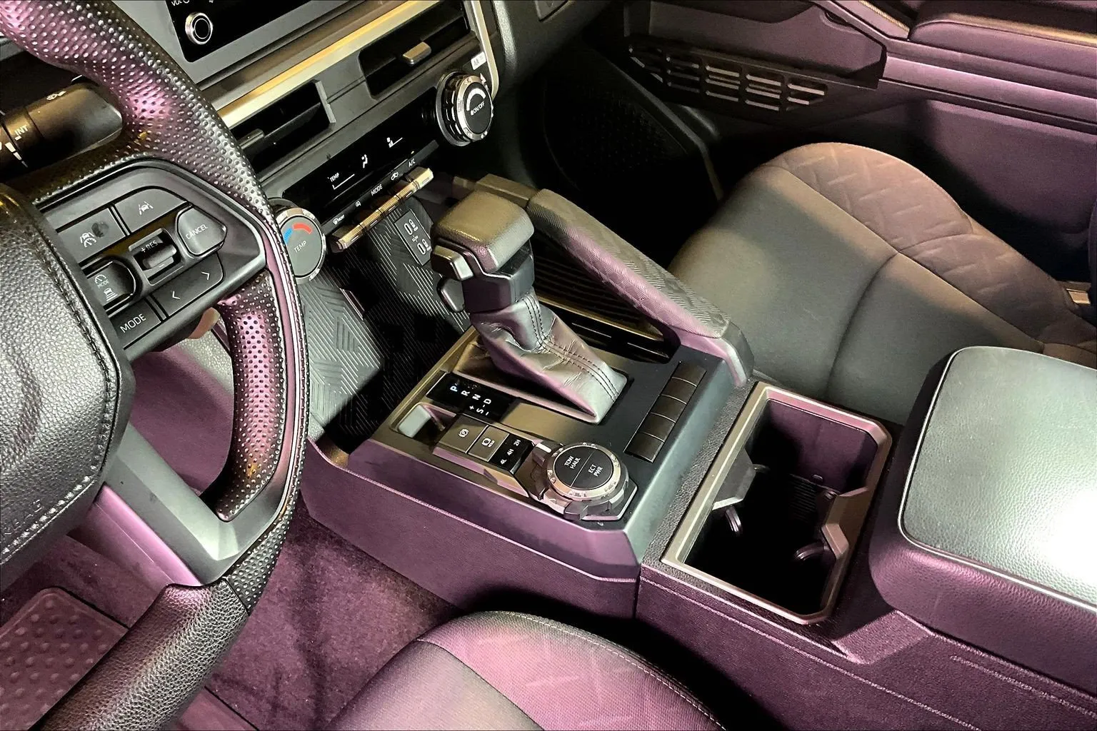 Toyota Tacoma photo 19